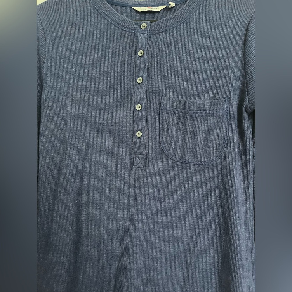🌟Vineyard Vines Waffle Knit Henley in Blue - Picture 3 of 4